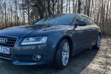 Audi A5 115.000 km 8.999 € Lemgo 32657
