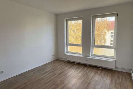 Wohnung Hettstedt - 2 Zimmer, 55 m&sup2;, 335&euro; | Angebot:25520596