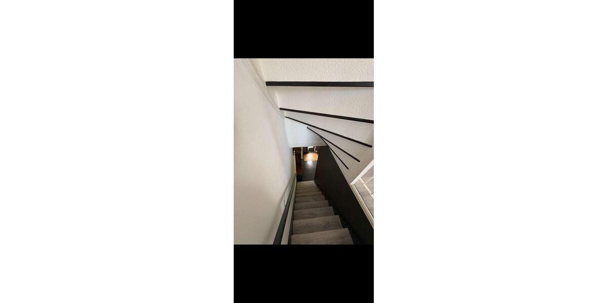 Reihenhaus Wilhelmshaven Fedderwardergroden - 4.5 Zimmer, 100 m&sup2;, 900&euro; | Angebot:26241999