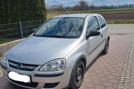 Opel Corsa 69.300 km 2.200 &euro; Ismaning 85737