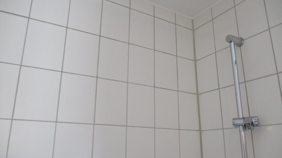 Degerloch 2,5 Zi. mit Küche, Balkon, Gäste-WC usw. provisionsfrei 2.5 zimmer