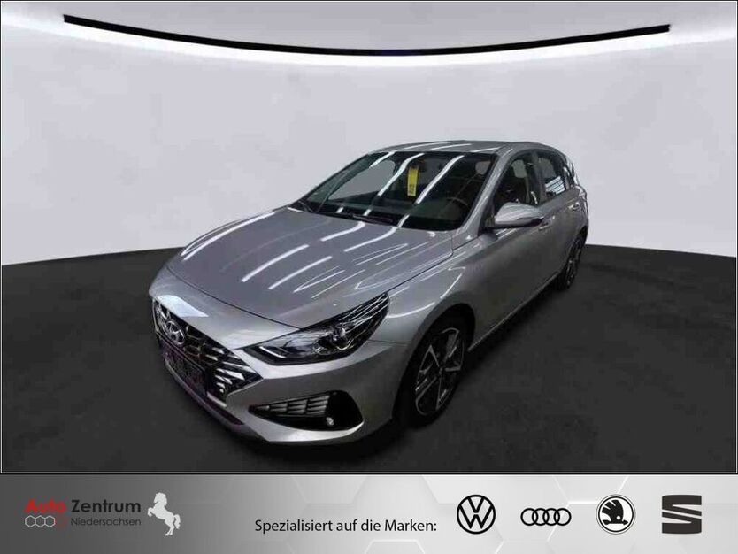 i30