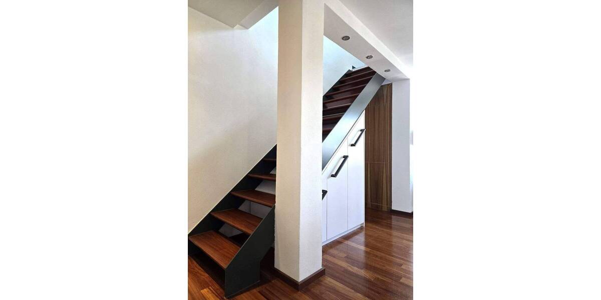 Mehrfamilienhaus, Wohnhaus Kleinblittersdorf Bliesransbach - 8 Zimmer, 236 m&sup2;, 420.000&euro; | Angebot:26885843