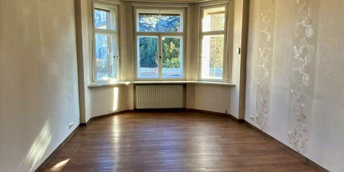 Mehrfamilienhaus, Wohnhaus Neustadt - 7 Zimmer, 225 m&sup2;, 250.000&euro; | Angebot:24989982