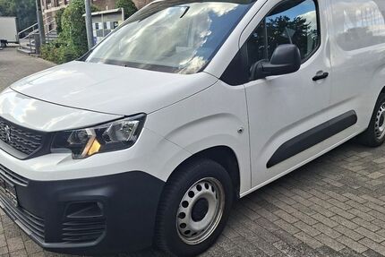 Peugeot Partner 99.000 km 12.400 &euro; Mülheim an der Ruhr 45473