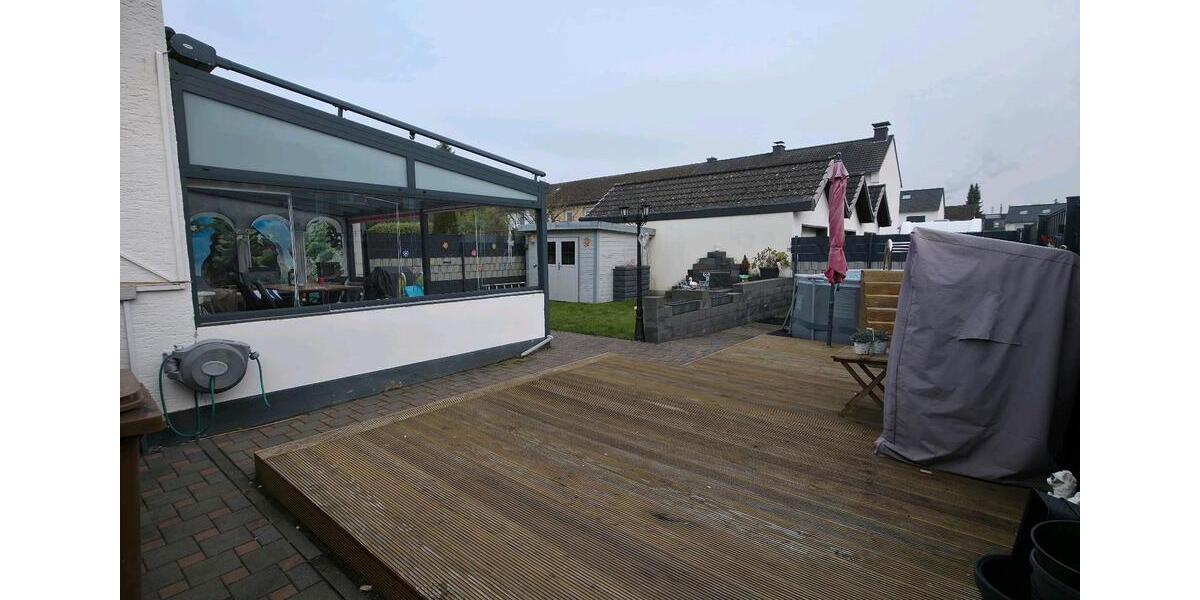 Reihenhaus Hürth - 3 Zimmer, 90 m&sup2;, 420.000&euro; | Angebot:24654992