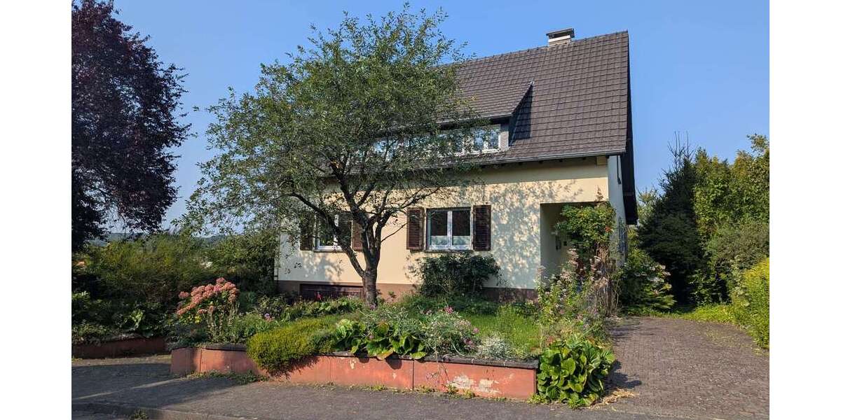 Haus zum Mieten in Unkel 1.850 € 185 m² 7 zimmer