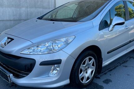 Peugeot 308 166.000 km 1.499 € Berlin 12057