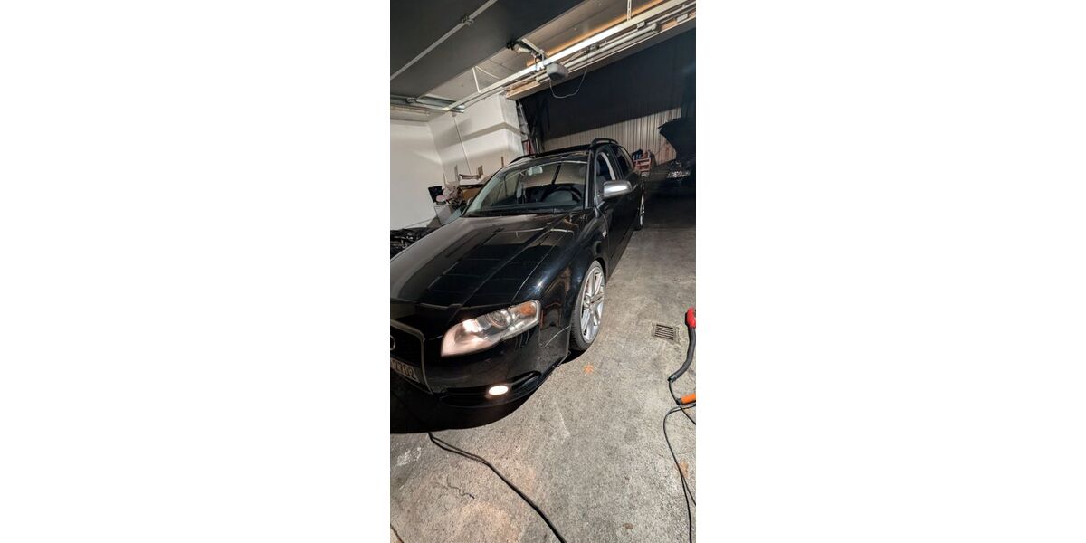 Audi A4 364.000 km 5.000 &euro; Paderborn 33100