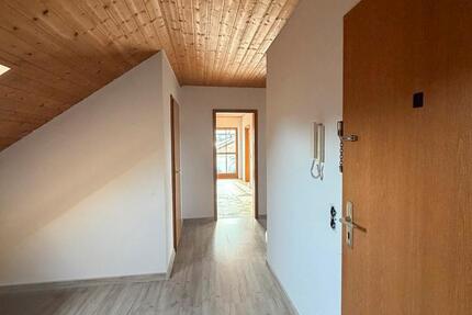 Wohnung Burgkirchen an der Alz - 5 Zimmer, 100 m&sup2;, 850&euro; | Angebot:25512594