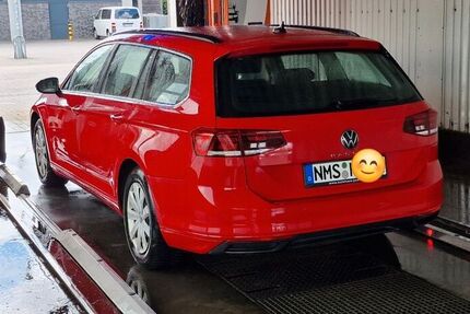 VW Passat Variant