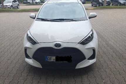 Toyota Yaris 118.200 km 13.700 &euro; Neu-Isenburg 63263
