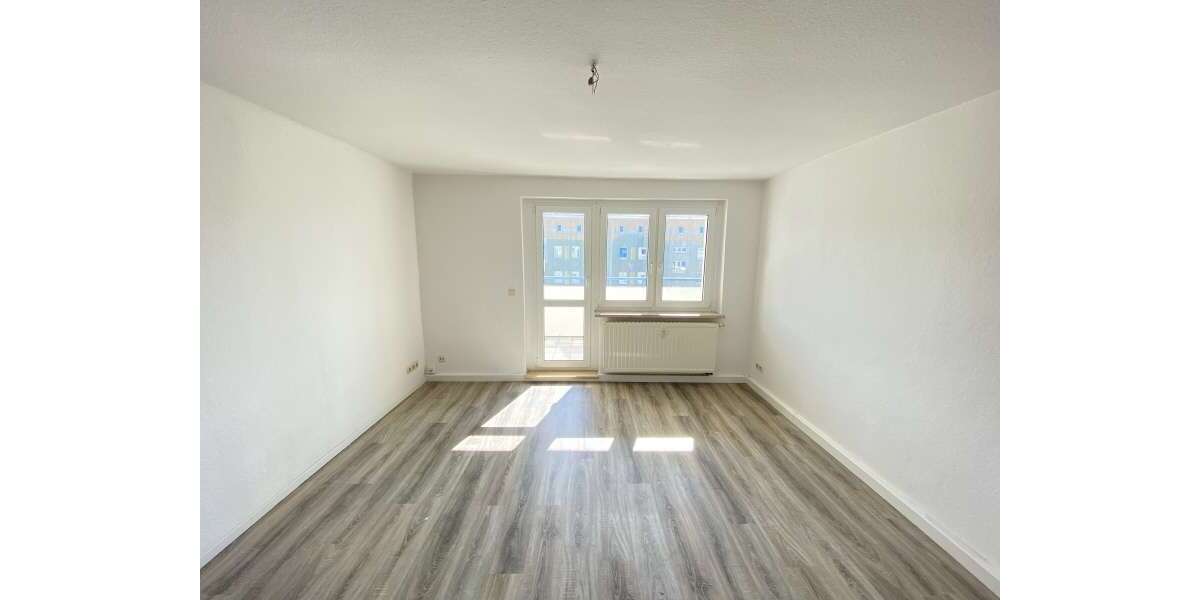Etagenwohnung Weida - 3 Zimmer, 62 m&sup2;, 340&euro; | Angebot:25401525