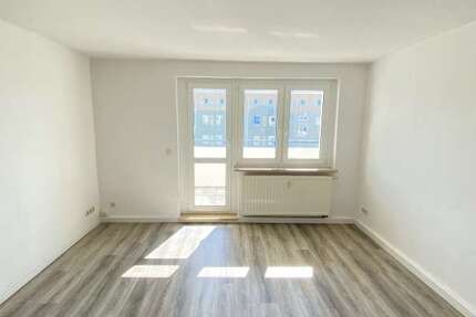 Wohnung Weida - 3 Zimmer, 62 m&sup2;, 340&euro; | Angebot:25401525