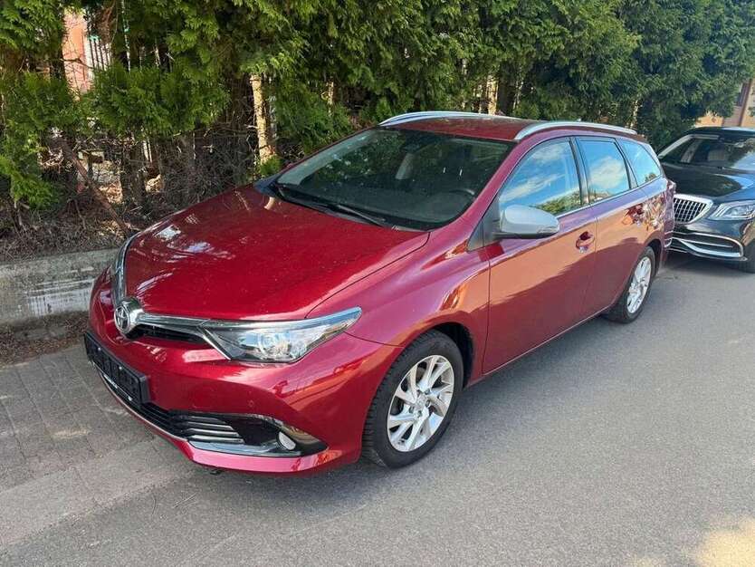 Auris