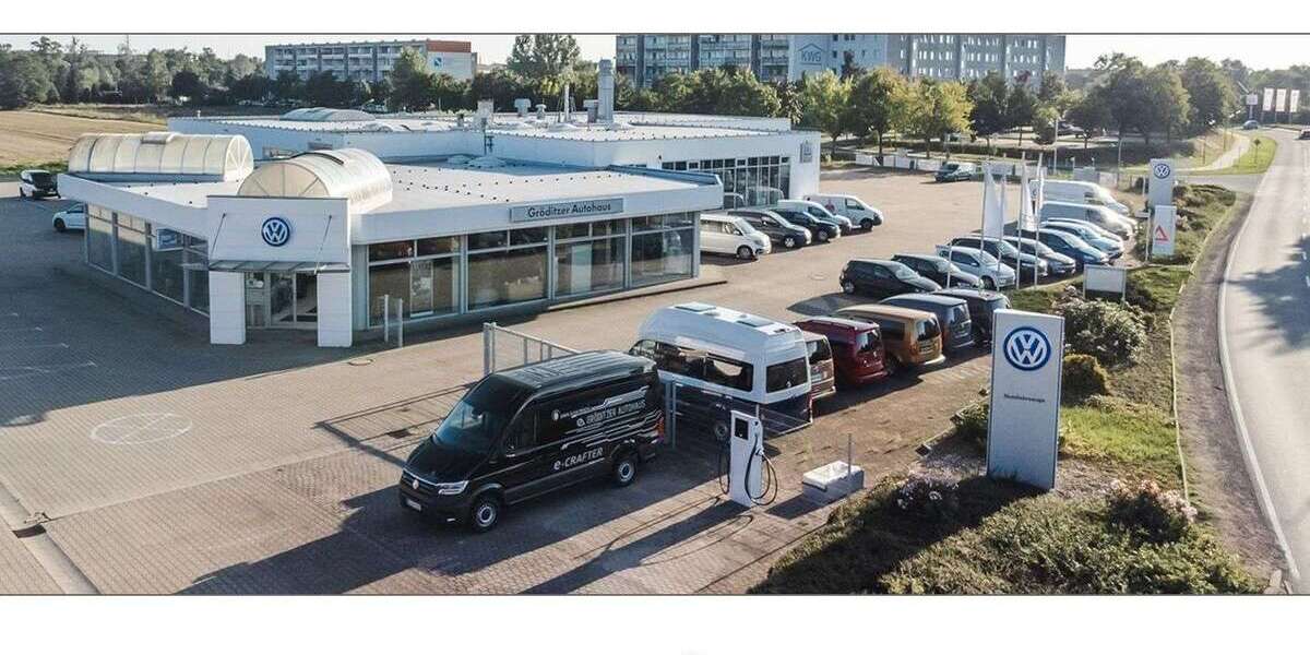 VW Touran 40.945 km 27.989 &euro; Gröditz 01609