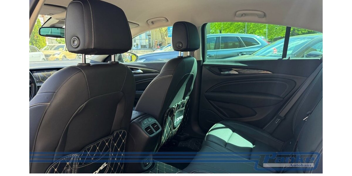 Opel Insignia Business Innovation 8G*HUD*ACC*LUX*RFK* 181.305 km 10.990 &euro; Berlin 13187