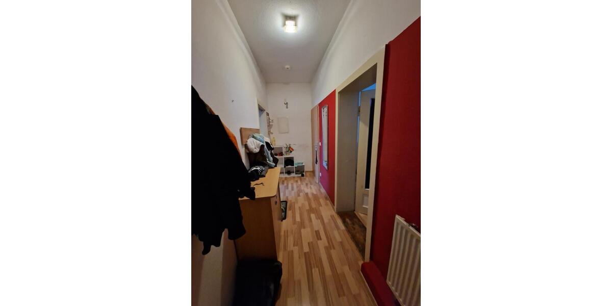 Etagenwohnung Südliches Anhalt - 1 Zimmer, 62 m&sup2;, 600&euro; | Angebot:25286584