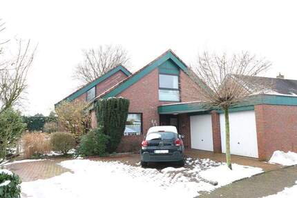 Modernisiertes, topgepflegtes Wohnhaus mit Keller, Doppelgarage und schönem Garten 8 zimmer