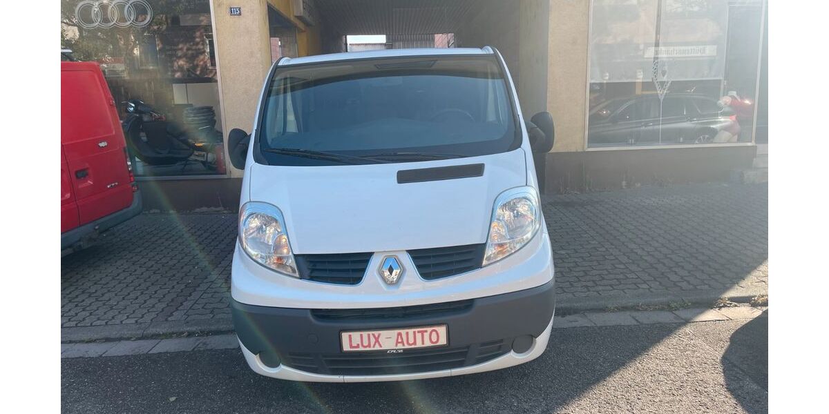 Renault Trafic 153.000 km 11.000 &euro; Völklingen 66333