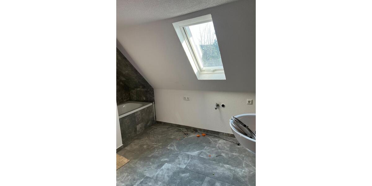 Etagenwohnung Heilbronn Böckingen - 5 Zimmer, 115 m&sup2;, 1.350&euro; | Angebot:24588316