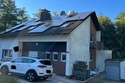 Einfamilienhaus mit Großem Grundstück zimmer