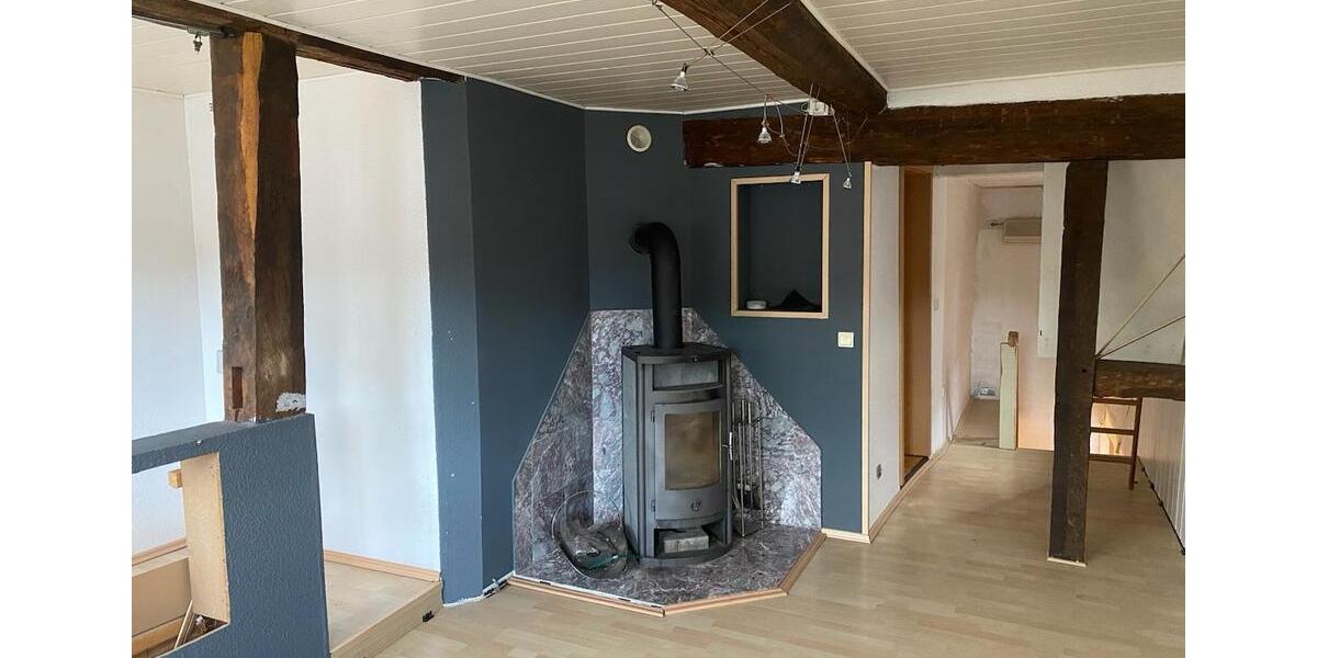 Reihenhaus Hardegsen - 2 Zimmer, 90 m&sup2;, 64.000&euro; | Angebot:27231998