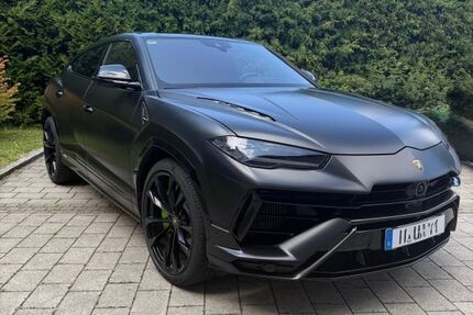 Lamborghini Urus 90.600 km 233.000 &euro; Grünwald 82031