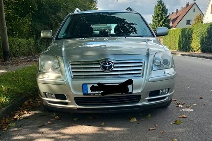 Toyota Avensis 213.000 km 2.800 &euro; Augsburg 86165