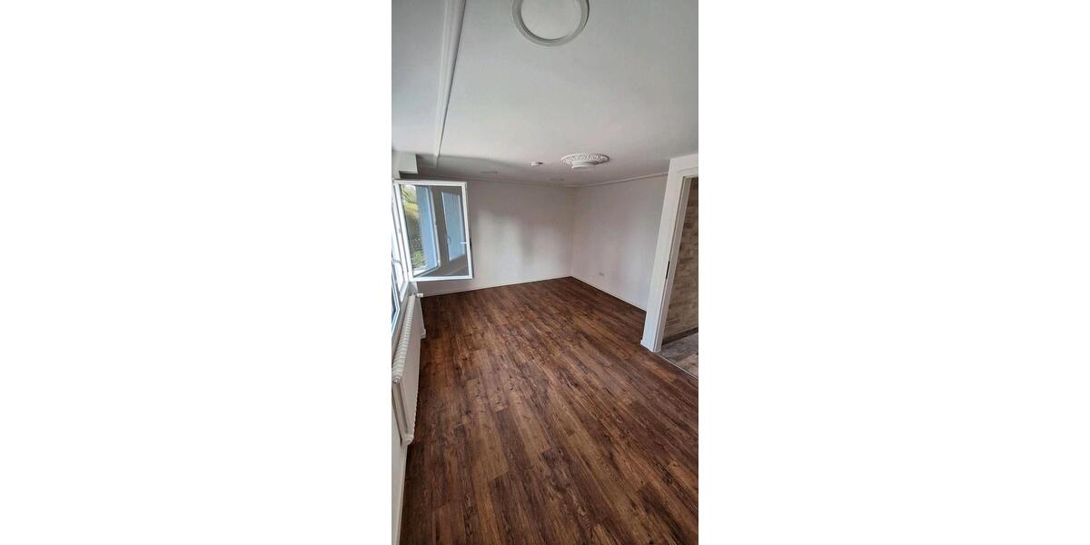 Reihenhaus Bühl - 2 Zimmer, 105 m&sup2;, 1.100&euro; | Angebot:26227249