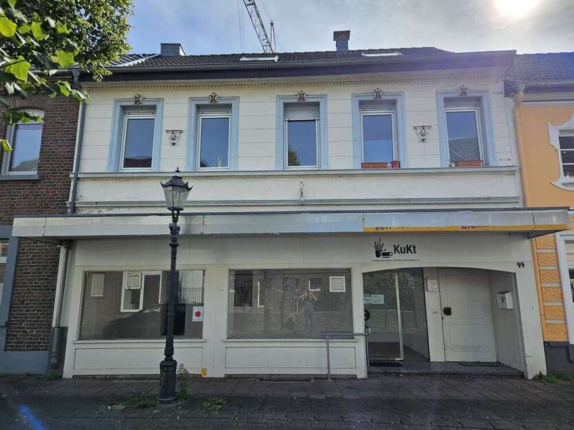 Haus zum Kaufen in Willich 234.900 € 73 m² 8 zimmer