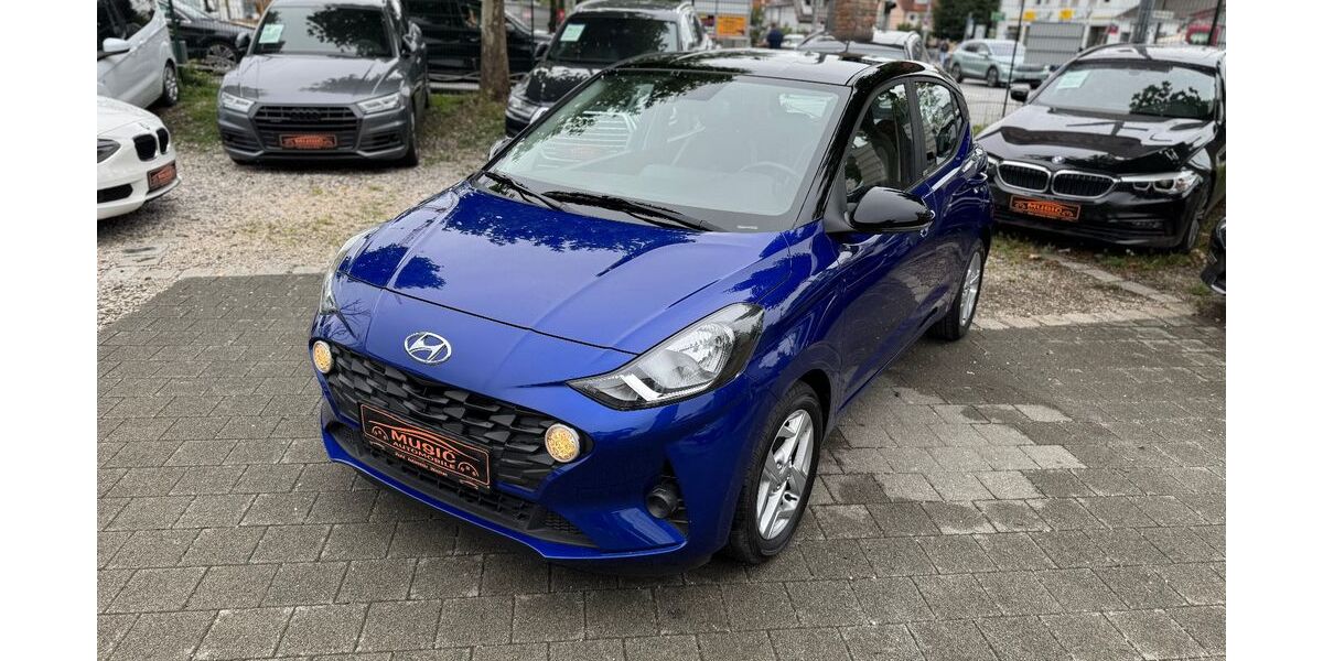 Hyundai i10 23.350 km 11.950 &euro; München 81243