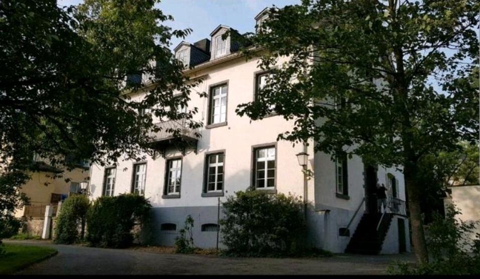 4-Zimmer Wohnung in Linz am Rhein