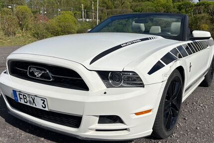 Ford Mustang 104.300 km 15.800 &euro; Gedern 63688