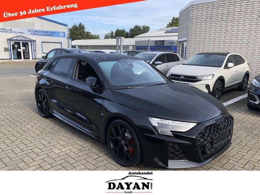Audi RS3 9.901 km 72.500 € Ahaus 48683