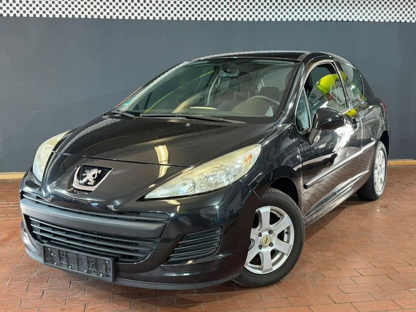 Peugeot 207 175.000 km 2.490 € Rodgau 63110