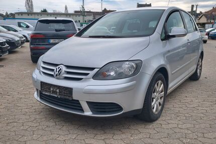 VW Golf 138.500 km 4.990 &euro; Frankfurt am Main 65933
