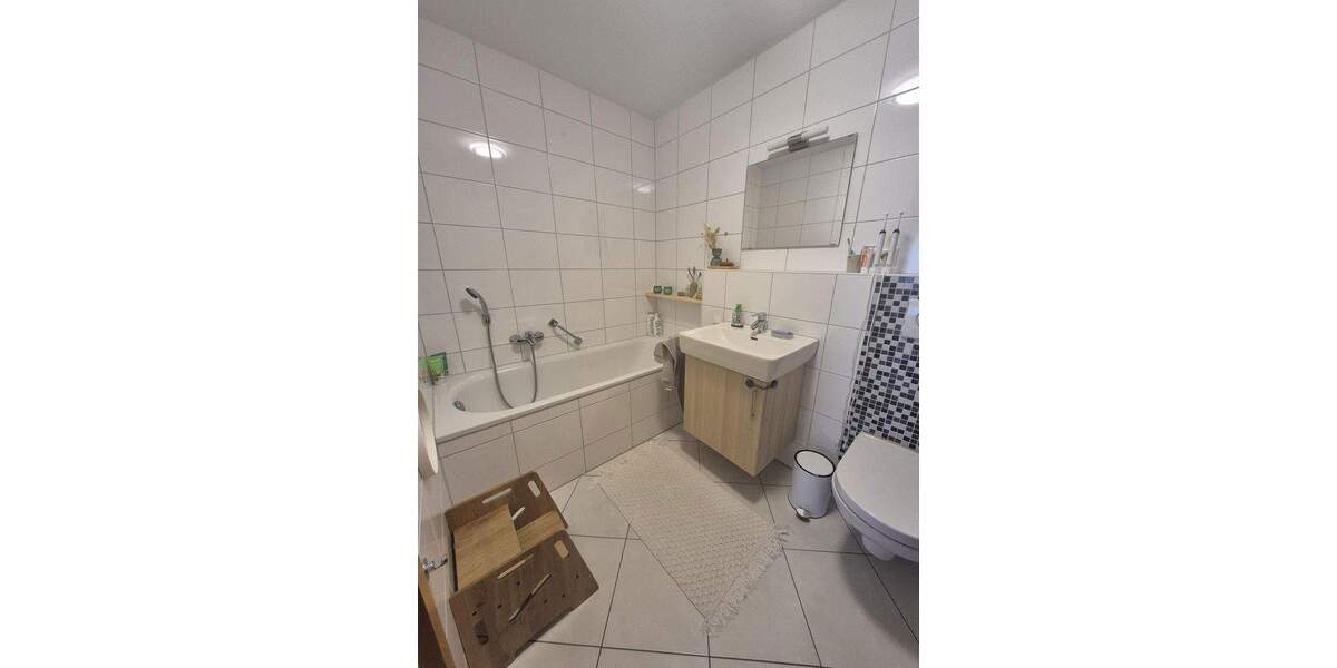 Etagenwohnung Möglingen - 3 Zimmer, 76 m&sup2;, 435.000&euro; | Angebot:24737135