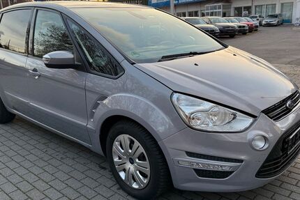 Ford S-Max 177.000 km 6.999 € Chemnitz 09120