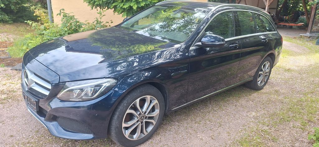 Mercedes-Benz C 220 119.000 km 18.500 &euro; Triebel 08606