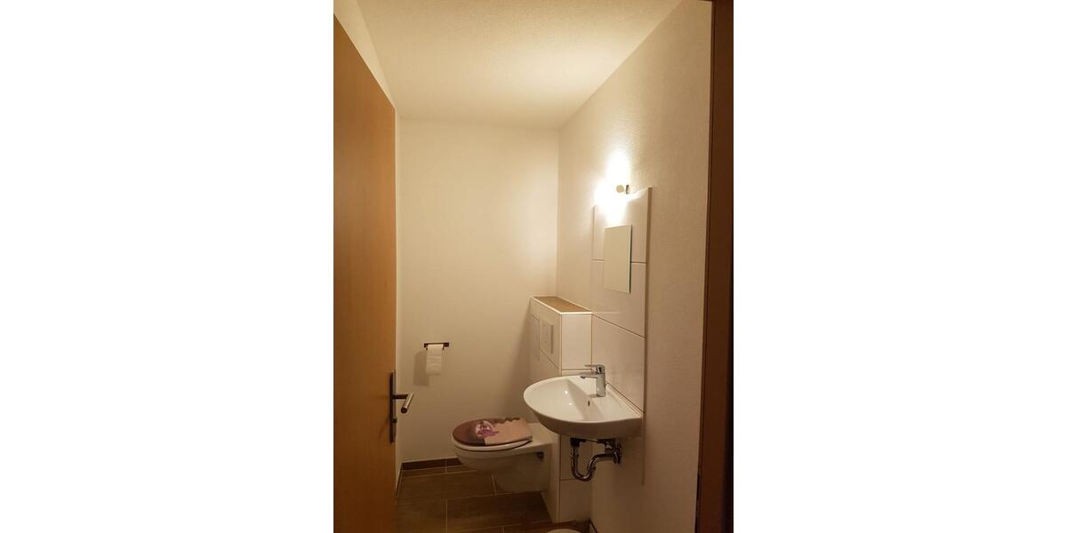 Erdgeschoßwohnung Würzburg Heuchelhof - 3 Zimmer, 80 m&sup2;, 279.000&euro; | Angebot:26393770