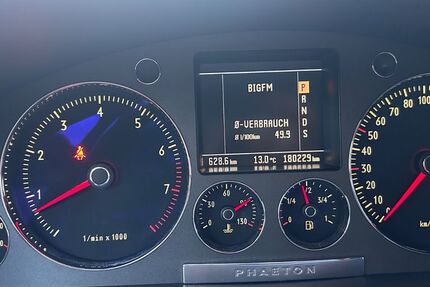VW Phaeton 180.000 km 2.500 &euro; Lahnstein 56112