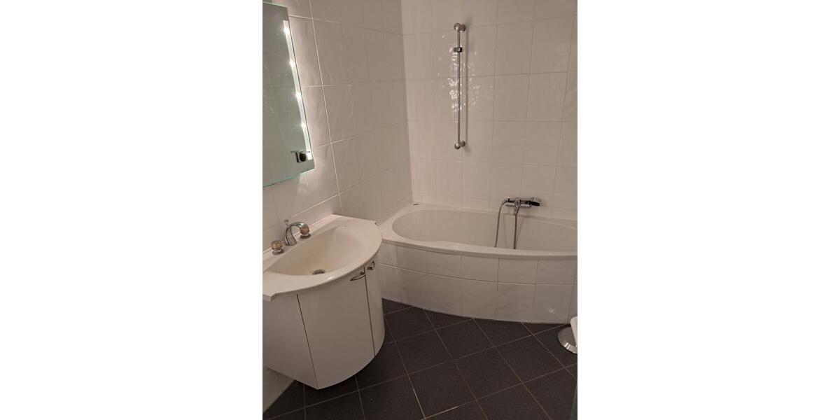 Etagenwohnung Schwalbach am Taunus - 3 Zimmer, 82 m&sup2;, 280.000&euro; | Angebot:25306281