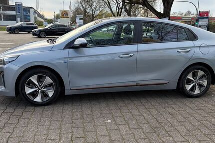 Hyundai IONIQ 182.000 km 10.400 &euro; Dortmund 44329