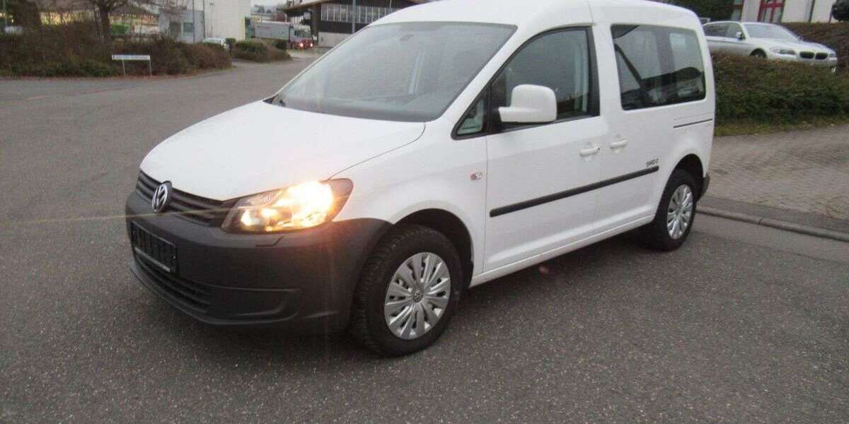 VW Caddy 112.000 km 10.990 &euro; Tauberbischofsheim 97941