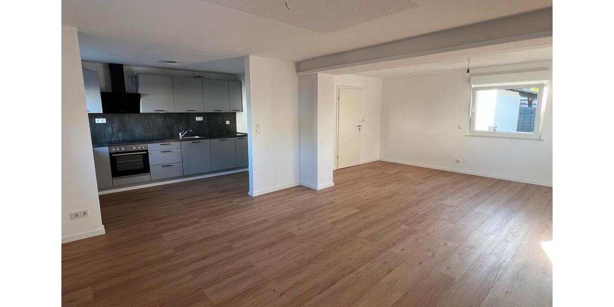 Etagenwohnung Andernach - 3 Zimmer, 100 m&sup2;, 1.400&euro; | Angebot:26328783
