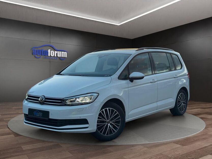 VW Touran 32.900 km 29.990 € Stockstadt am Rhein 64589