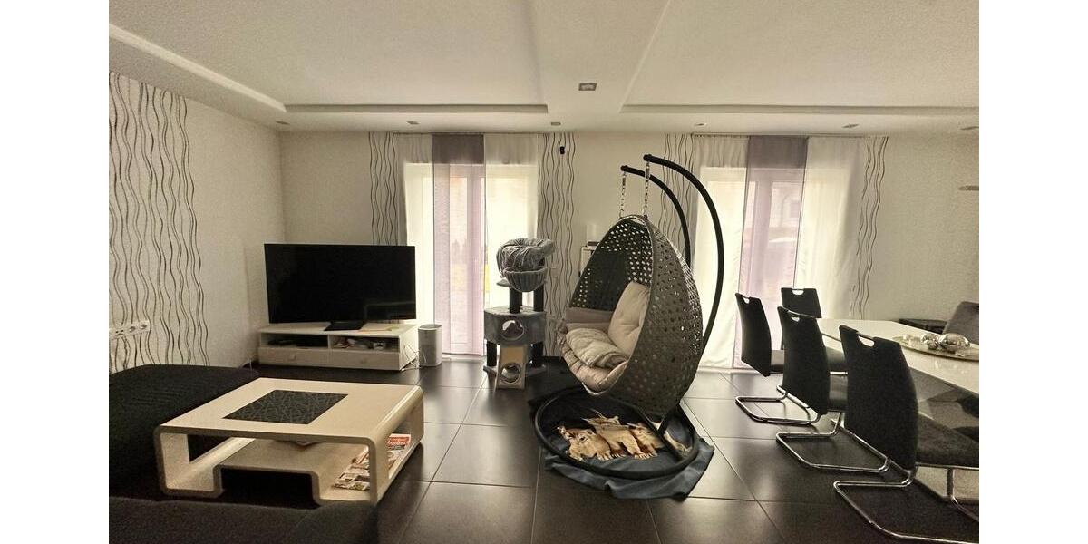 Einfamilienhaus Gudensberg - 4 Zimmer, 181 m&sup2;, 1.800&euro; | Angebot:25024999