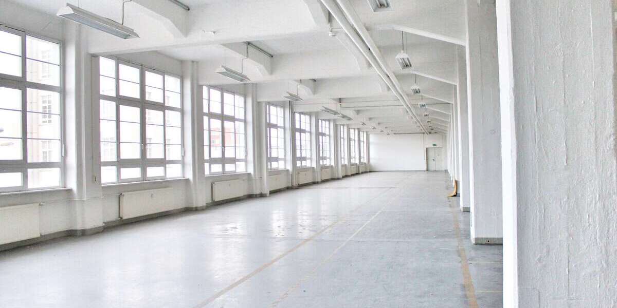 Halle in Sömmerda 7.250 € 2200 m² zimmer