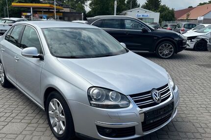 VW Jetta 181.240 km 3.700 € Greven-Reckenfeld 48268